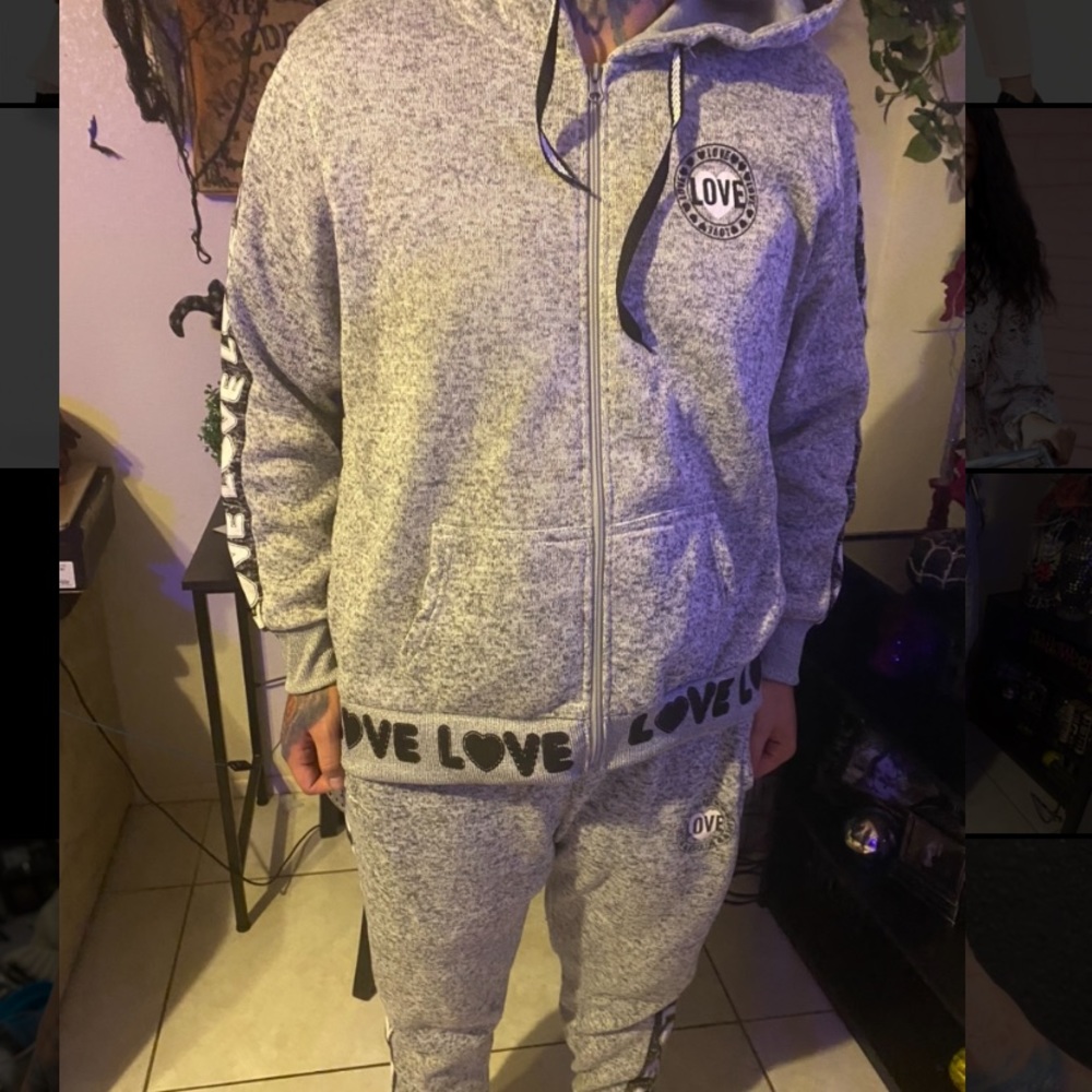 Heather gray sweater suit.